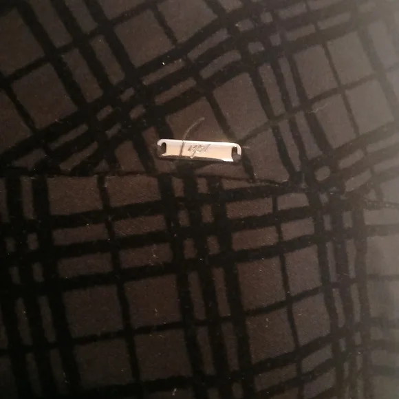 Up! Canada Mid Rise Velvet Pattern Pants - Picture 4 of 7